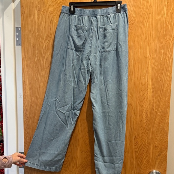 J. Jill Women’s Light Blue Cargo Pants - Picture 2 of 4